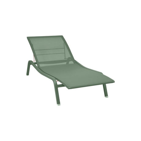 Alize Sunlounger - Cedar Nursery - Plants and Outdoor Living