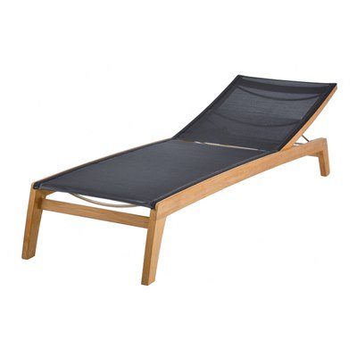 Horizon Lounger - Cedar Nursery - Plants and Outdoor Living